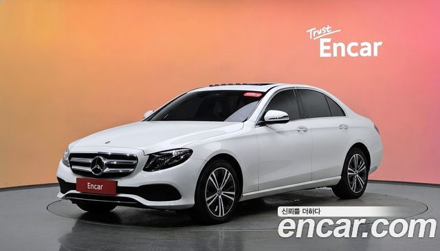 Mercedes-Benz E-Class (W213) E220d Avantgarde