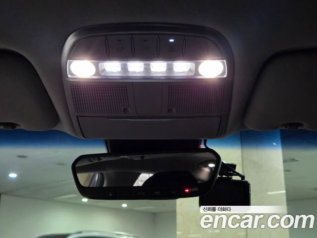 Genesis EQ900 3.8 GDI AWD Premium Luxury 2016 — фото 21