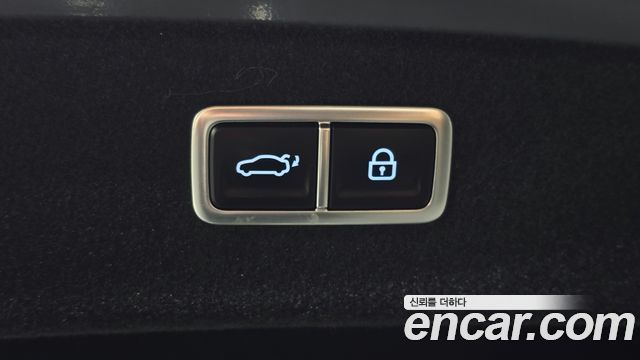Genesis G80 (RG3) Gasoline 2.5 Turbo AWD 2025 — фото 18
