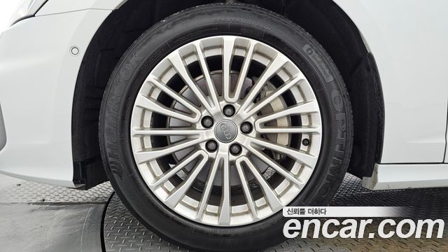 Audi A6 (C8) 45 TFSI Quattro Premium 2020 — фото 5