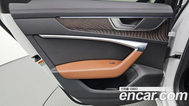 Audi A6 (C8) 45 TFSI Quattro Premium 2020 — фото 25
