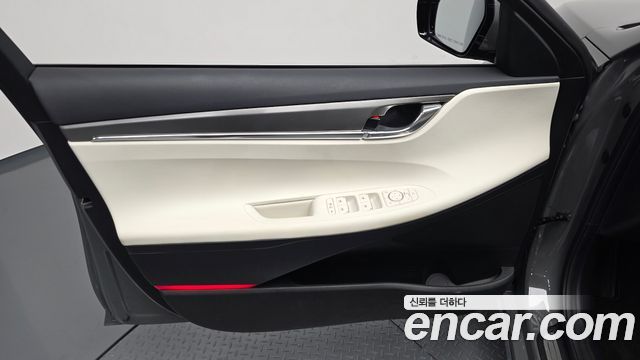 Hyundai Grandeur Hybrid (IG) Le Blanc 2022 — фото 24