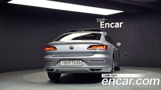 Volkswagen Arteon 2.0 TDI Premium 2019 — фото 4