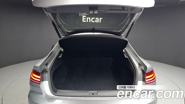 Volkswagen Arteon 2.0 TDI Premium 2019 — фото 20