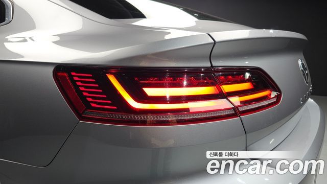 Volkswagen Arteon 2.0 TDI Premium 2019 — фото 23