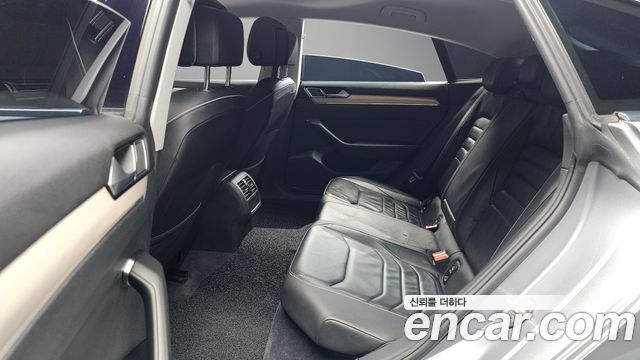 Volkswagen Arteon 2.0 TDI Premium 2019 — фото 26