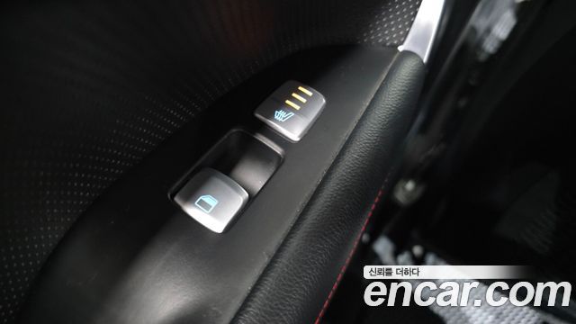 Genesis G70 2.0T AWD Sport Package 2019 — фото 21