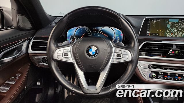 BMW 7 Series (G11) 730d xDrive M Sport 2018 — фото 13