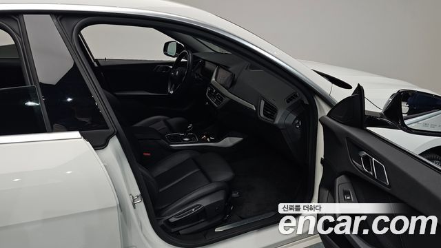 BMW 2 Series Gran Coupe (F44) 218d Advantage 2021 — фото 11