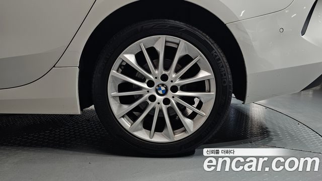 BMW 2 Series Gran Coupe (F44) 218d Advantage 2021 — фото 21