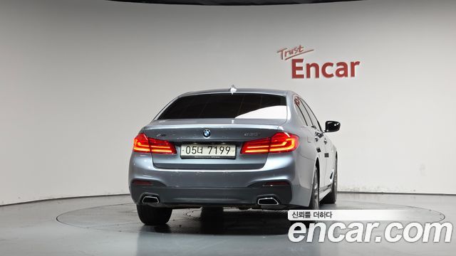 BMW 5 Series (G30) 530i xDrive M Sport Package Plus 2018 — фото 4