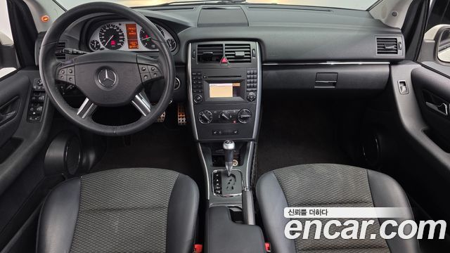 Mercedes-Benz B-Class (W245) B200 2011 — фото 7