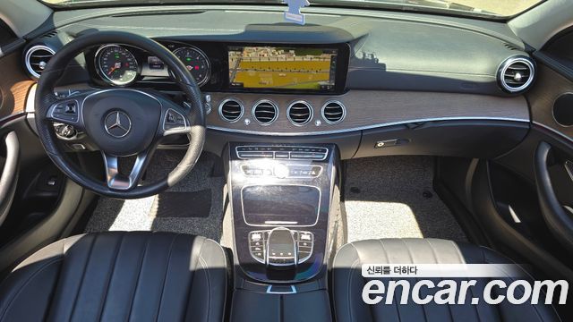 Mercedes-Benz E-Class (W213) E220d Exclusive 2018 — фото 7