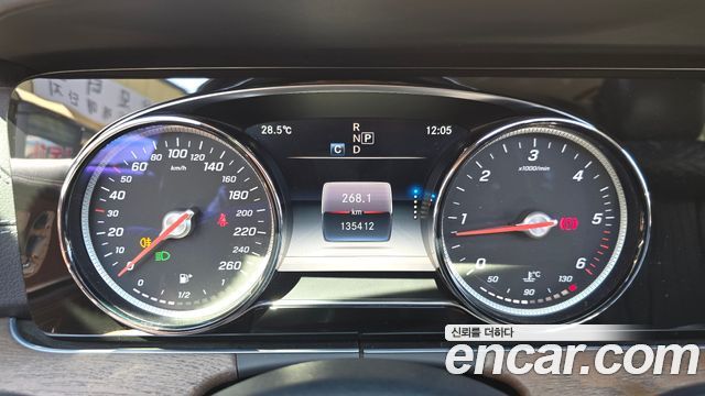 Mercedes-Benz E-Class (W213) E220d Exclusive 2018 — фото 8