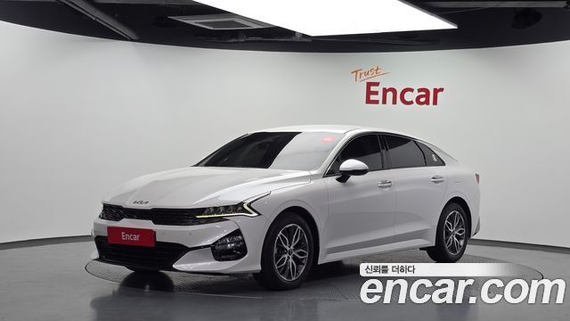 Kia K5 (III) 2.0 Prestige 2023 — фото 1