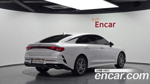 Kia K5 (III) 2.0 Prestige 2023 — фото 2