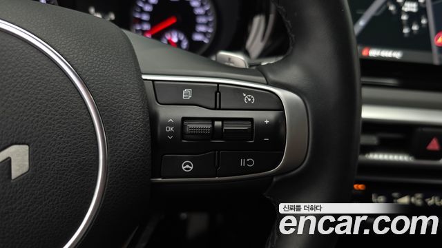 Kia K5 (III) 2.0 Prestige 2023 — фото 18