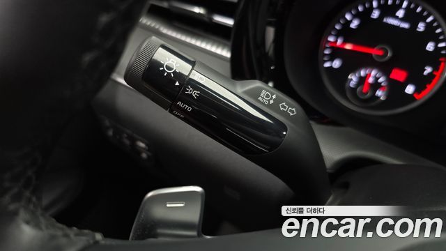 Kia K5 (III) 2.0 Prestige 2023 — фото 30