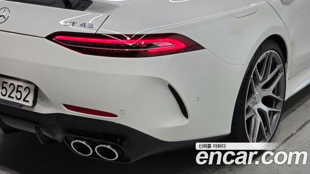 Mercedes-Benz AMG GT 4Door 43 4MATIC+ Dynamic 2023 — фото 6