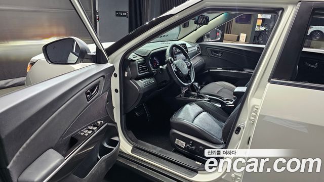 KG Mobility (SsangYong) Very New Tivoli Gasoline 1.5 2WD V7 2023 — фото 10