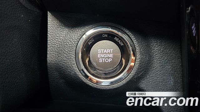KG Mobility (SsangYong) Very New Tivoli Gasoline 1.5 2WD V7 2023 — фото 28