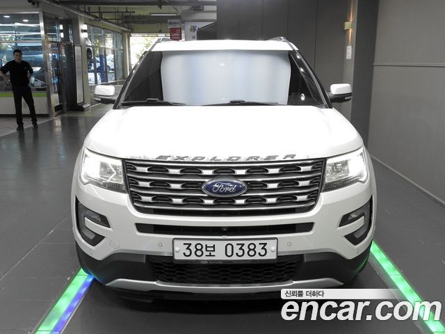 Ford Explorer 2.3 Limited 4WD 5th 2016 — фото 2