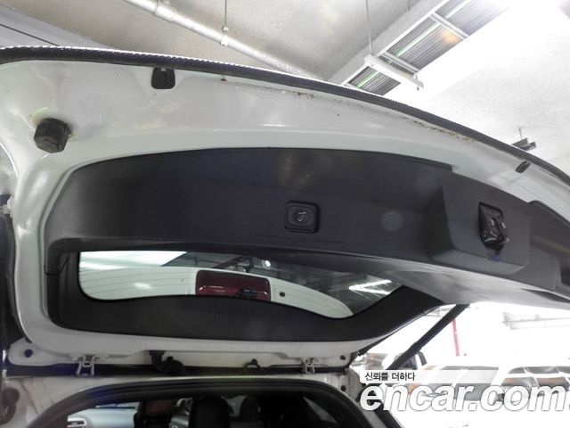 Ford Explorer 2.3 Limited 4WD 5th 2016 — фото 22