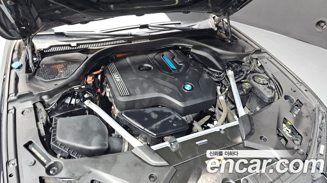 BMW 5 Series (G30) 530e Luxury 2021 — фото 6