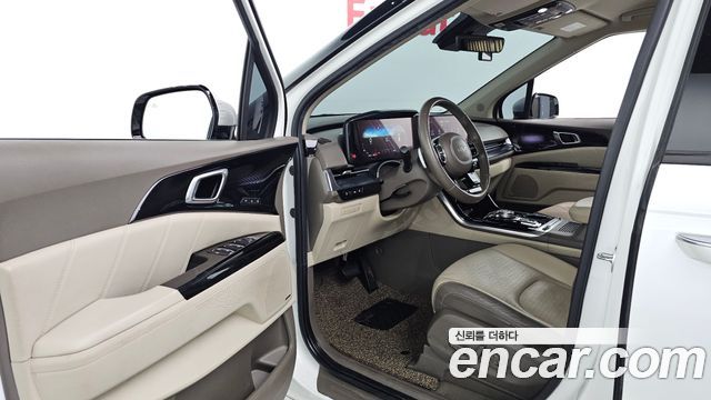 Kia Carnival (IV) Diesel 9-Seater Hi-Limousine Signature 2023 — фото 10