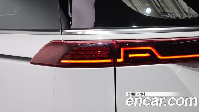 Kia Carnival (IV) Diesel 9-Seater Hi-Limousine Signature 2023 — фото 23
