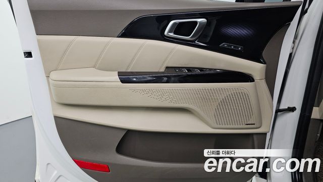 Kia Carnival (IV) Diesel 9-Seater Hi-Limousine Signature 2023 — фото 24