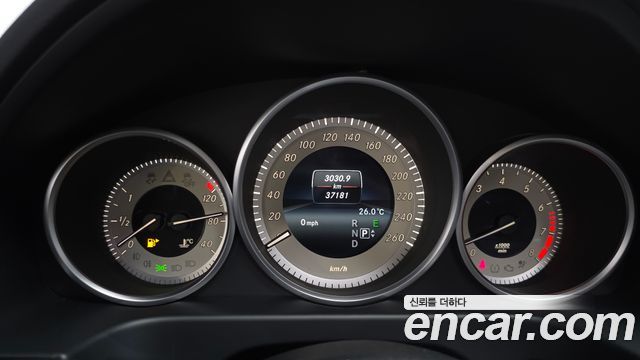 Mercedes-Benz E-Class (W212) E300 4MATIC Avantgarde 2015 — фото 8