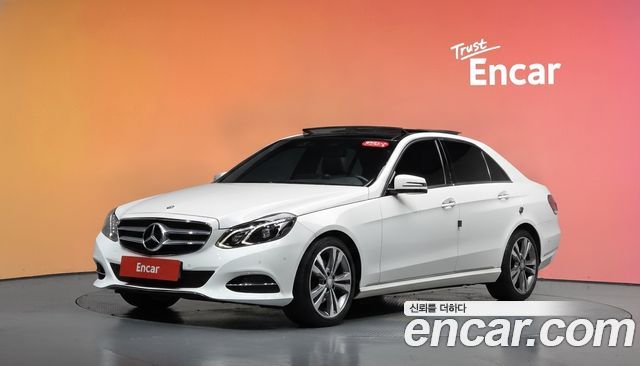 Mercedes-Benz E-Class (W212) E300 4MATIC Avantgarde