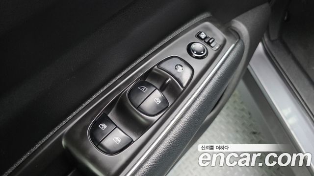 Renault Korea QM6 2.0 LPe LE 2WD 2020 — фото 13