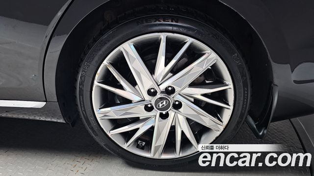 Hyundai Grandeur (IG) 2.5 Special 2020 — фото 21