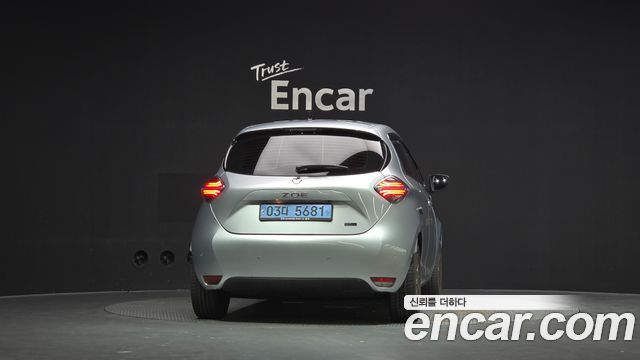 Renault Korea Zoe Intens Eco 2021 — фото 4