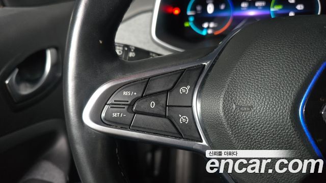 Renault Korea Zoe Intens Eco 2021 — фото 17