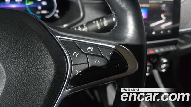 Renault Korea Zoe Intens Eco 2021 — фото 18