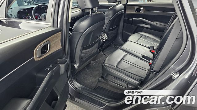 Kia Sorento (IV) Diesel 2.2 4WD Prestige 2023 — фото 11