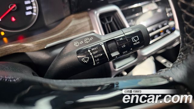 Kia Sorento (IV) Diesel 2.2 4WD Prestige 2023 — фото 27