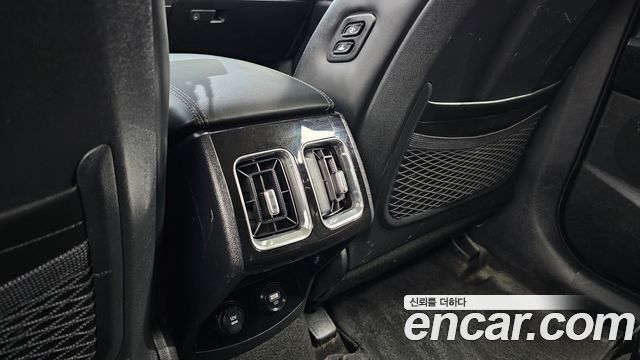 Kia Sorento (IV) Diesel 2.2 4WD Prestige 2023 — фото 30