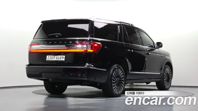 Lincoln Navigator (IV) 3.5L Black Label 2019 — фото 2