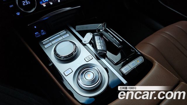 Genesis G80 (RG3) Gasoline 3.5 Turbo AWD 2024 — фото 9