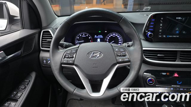 Hyundai Tucson Gasoline 1.6 turbo 2WD Modern 2019 — фото 13