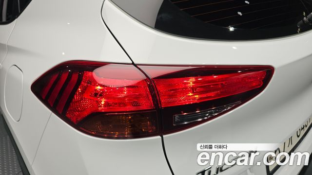 Hyundai Tucson Gasoline 1.6 turbo 2WD Modern 2019 — фото 23
