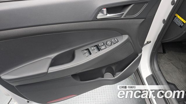 Hyundai Tucson Gasoline 1.6 turbo 2WD Modern 2019 — фото 24