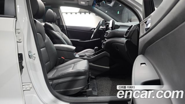 Hyundai Tucson Gasoline 1.6 turbo 2WD Modern 2019 — фото 26