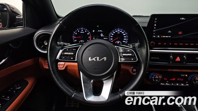Kia K3 (II) 1.6 Prestige 2023 — фото 14