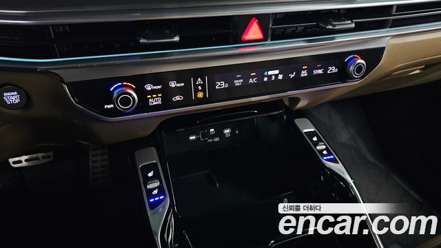 Kia Sorento (IV) HEV 1.6 2WD Gravity 2024 — фото 18