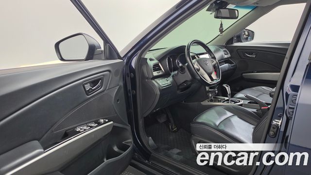 KG Mobility (SsangYong) Tivoli LX 2WD 2016 — фото 10